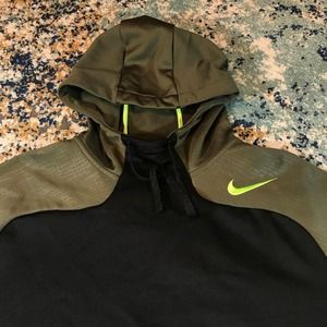 Nike Therma-Fit Hoodie Mens 2XL